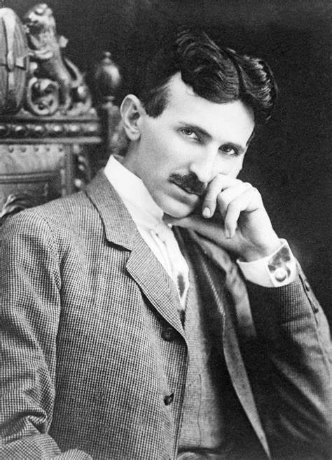 tesla pic.jpg