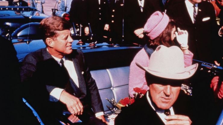 CB-john_kennedy_jackie_kennedy_conolly_dallas_motorcade_1963_thg_131010_16x9_992.jpg